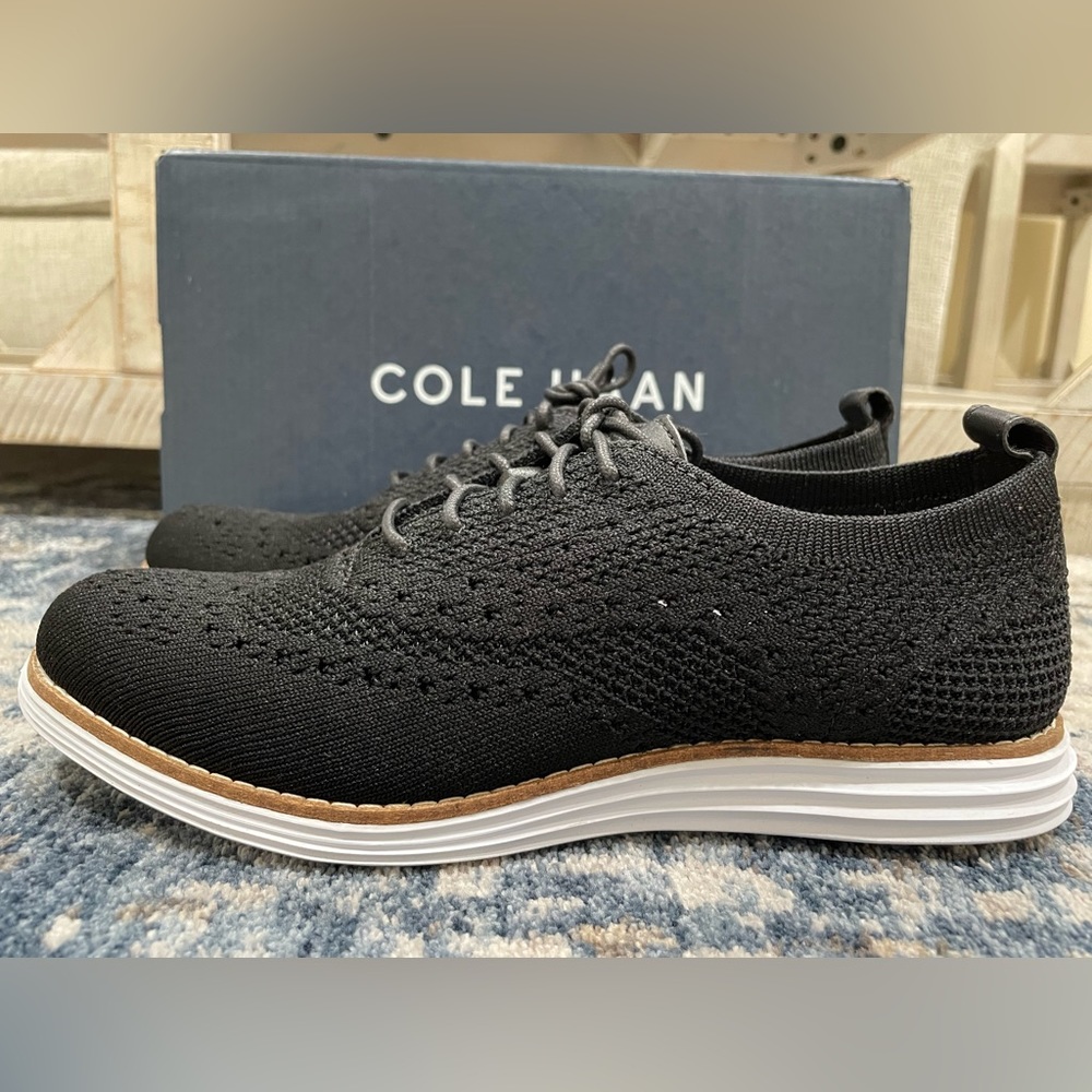 Cole Haan OG Grand Stitched Wingtip Oxford, Black in women’s size 6.5